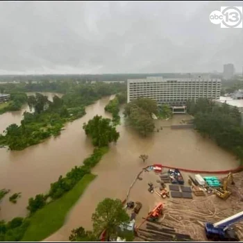 RO’S HOUSTON HEROES