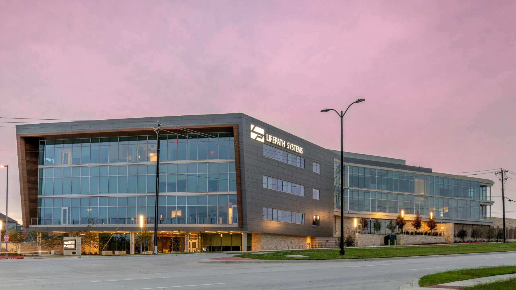 multi story medical office building for rehab and education