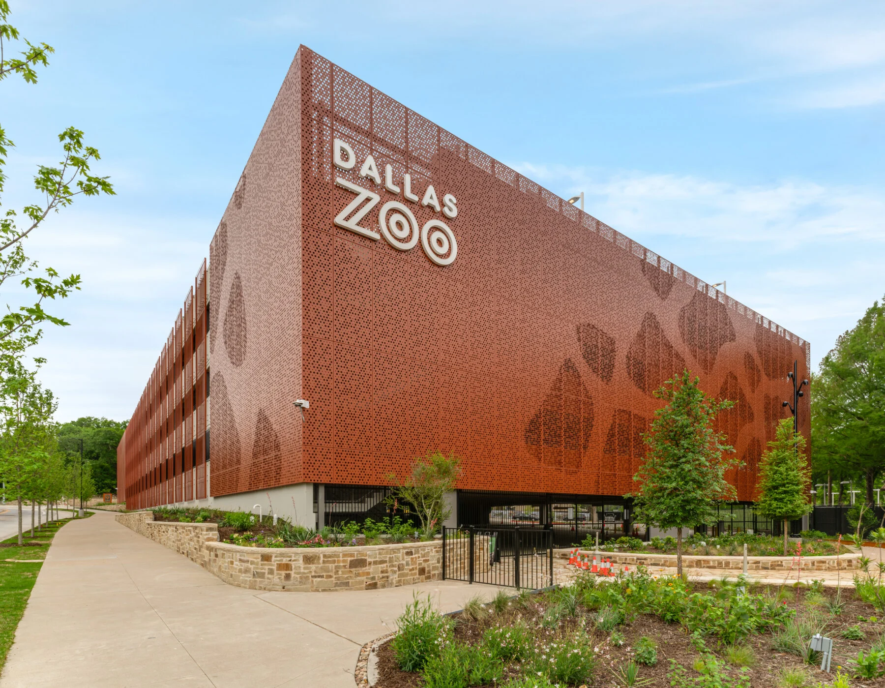 dallas zoo parking garage with giraffe pattern on metal