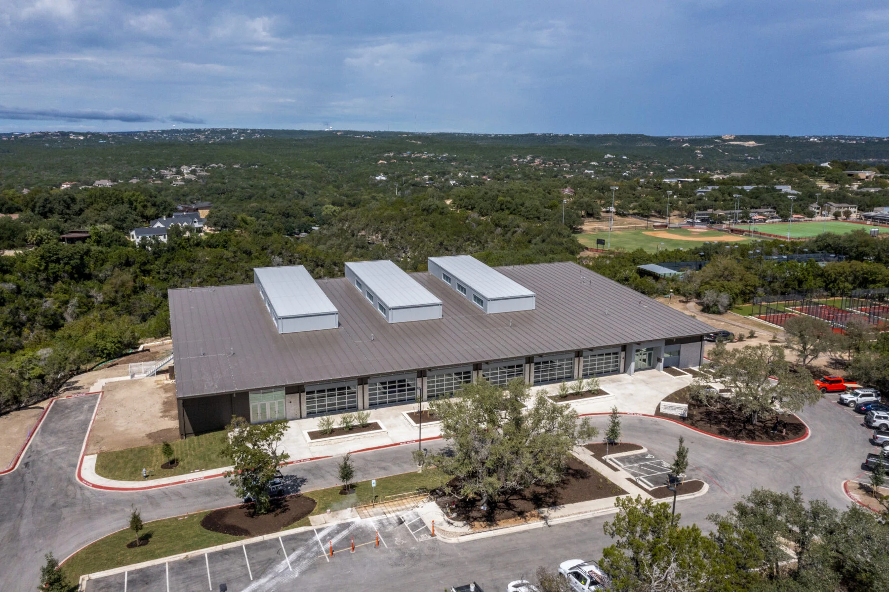 aquatic center built on cliff to over look austin hillside