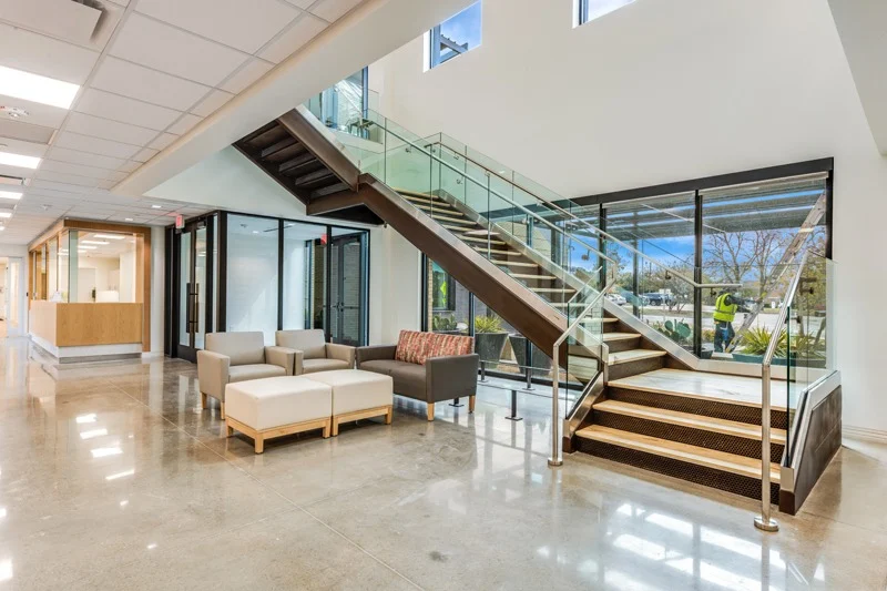lobby decorative staircase
