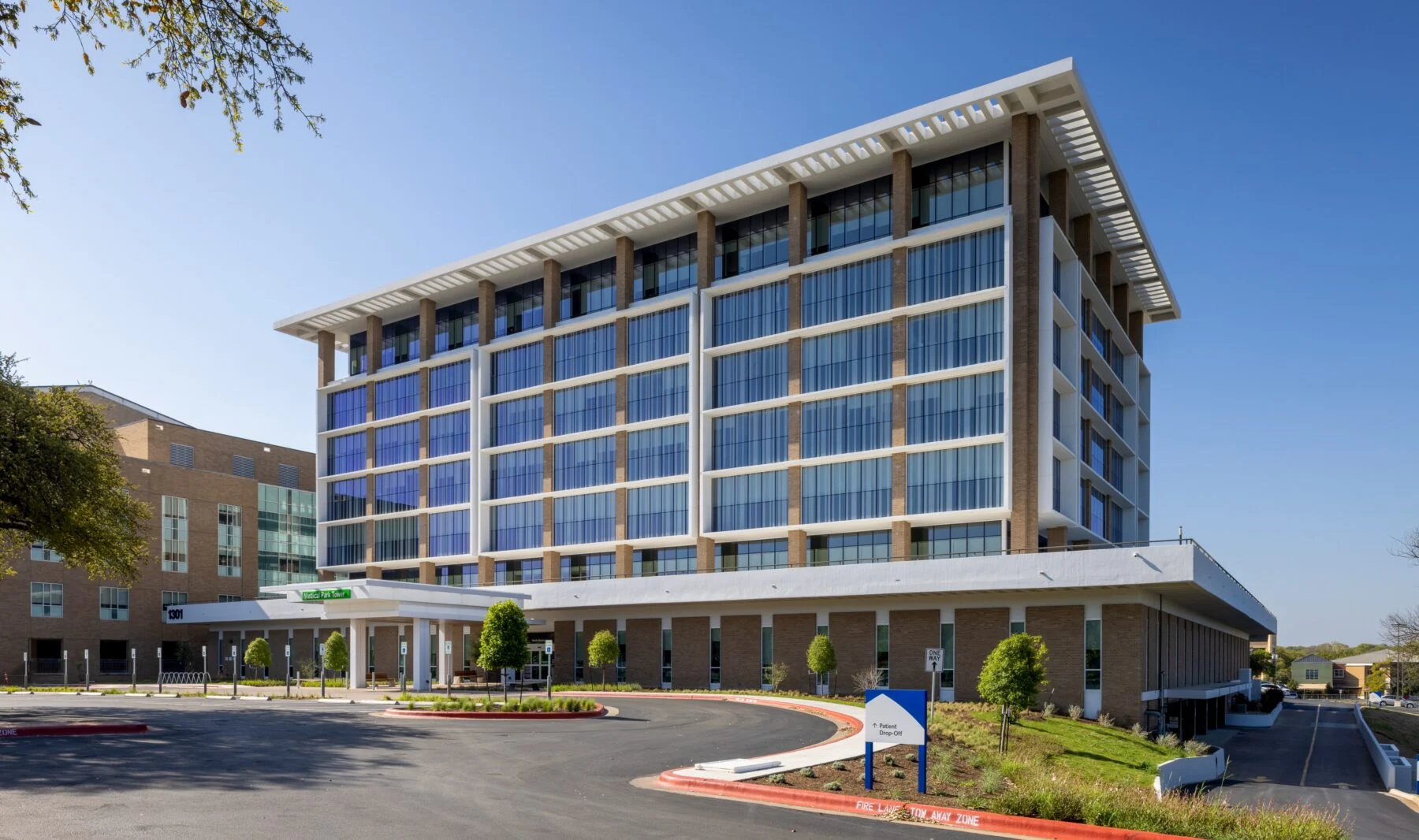 seven story medical facility with windows