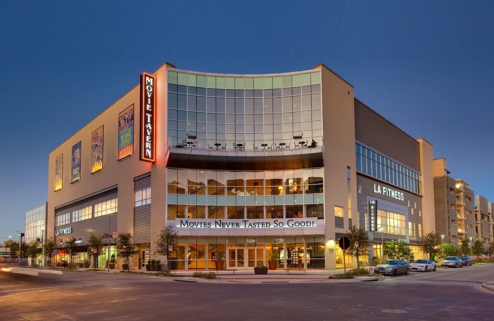 building with curved entrance windows