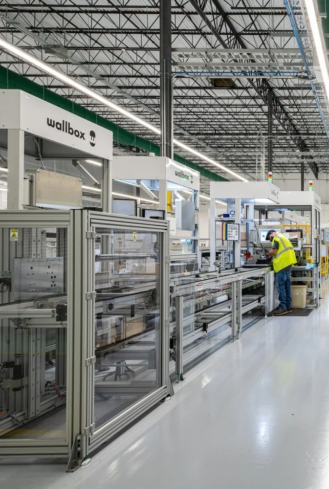 Advanced Manufacturing & Technology
