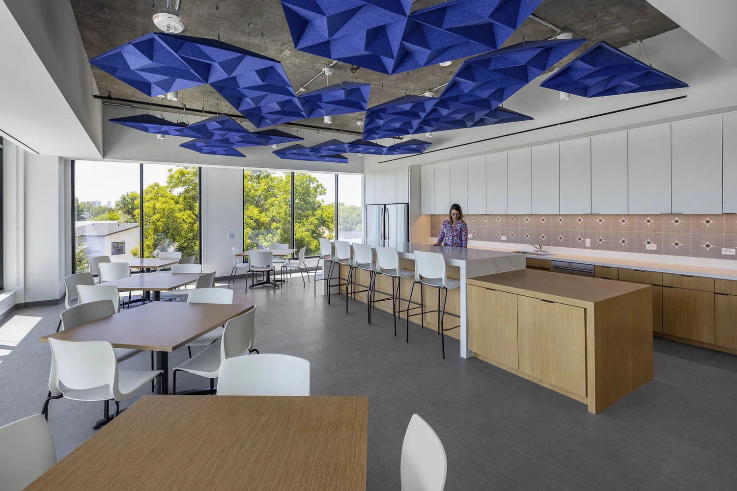Confidential Technology Lab & Office